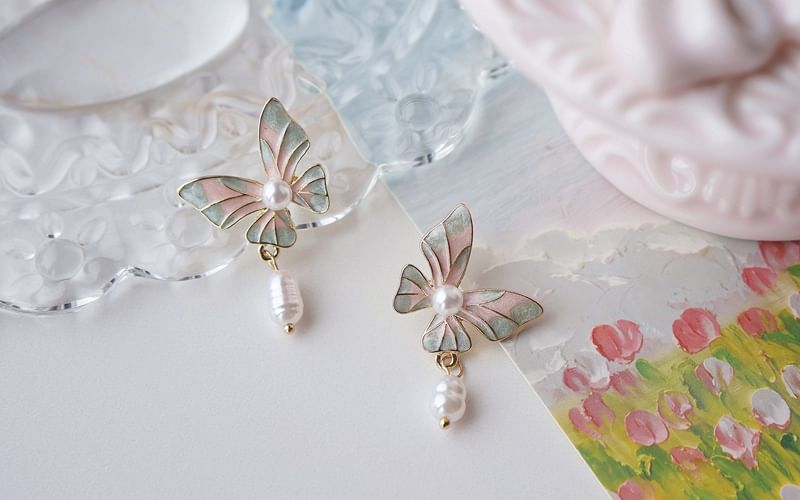 / Butterfly Pearl Faux Earring On Clip Enamel Drop