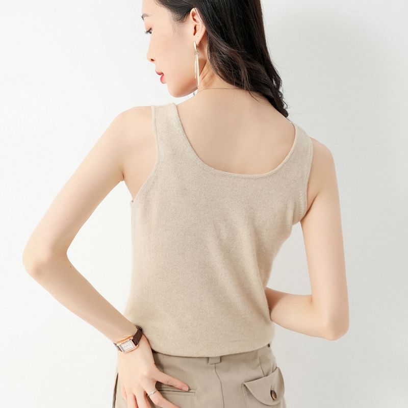 Scoop Neck Plain Knit Slim Fit Tank Top