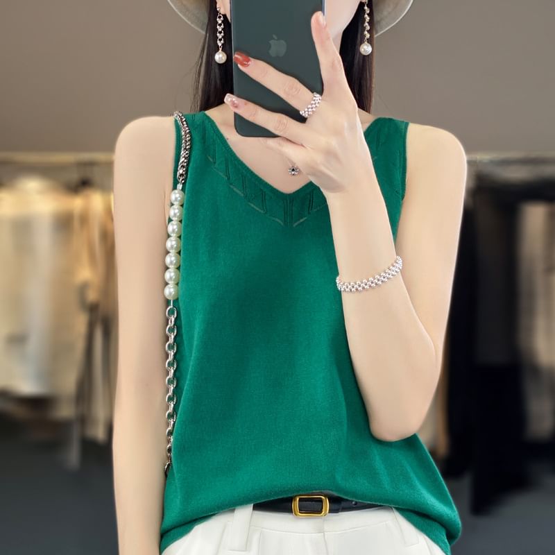 V-Neck Plain Perforated Knit Tank Top