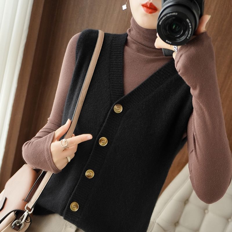 V-Neck Plain Button-Up Sweater Vest