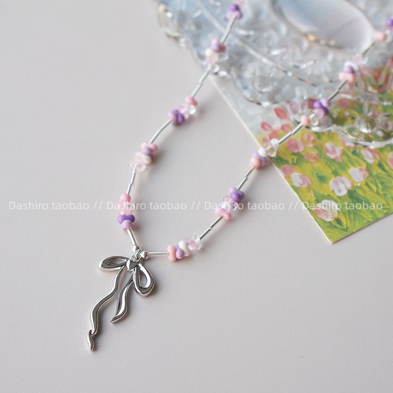 Irregular Necklace Bow Pendant Beaded