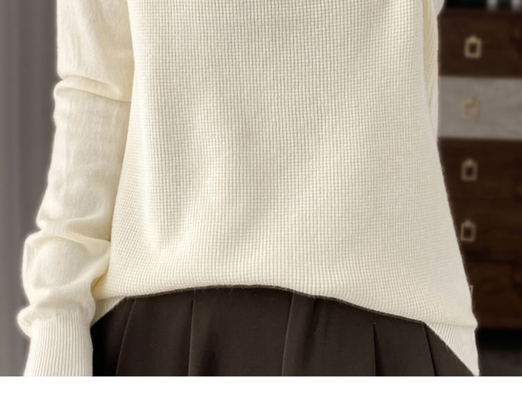 Long Sleeve Collared Plain Knit Top