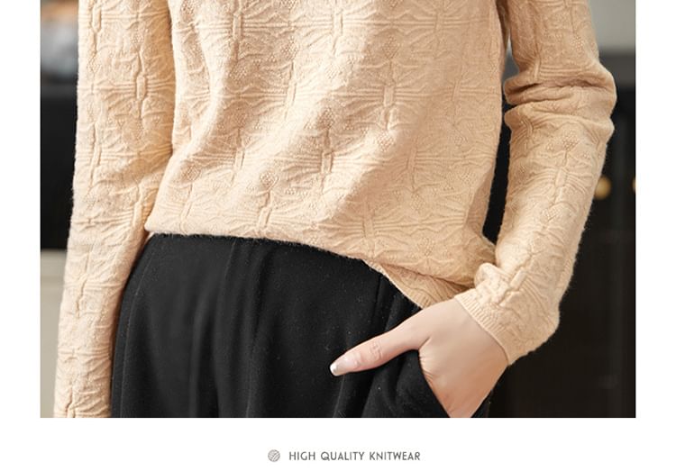 Long-Sleeve Mock Neck Plain Geometric Patterned Knit Top