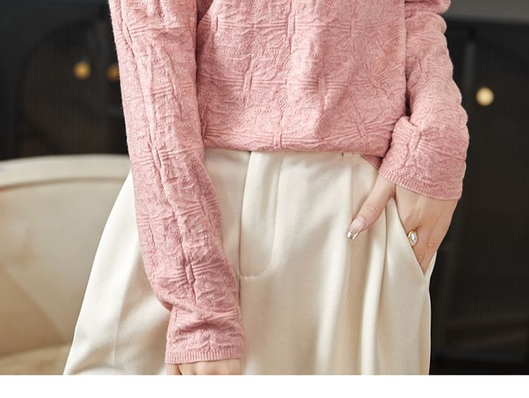 Long-Sleeve Mock Neck Plain Geometric Patterned Knit Top