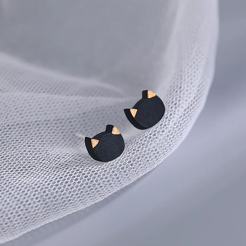Cat Earring Stud Ceramic