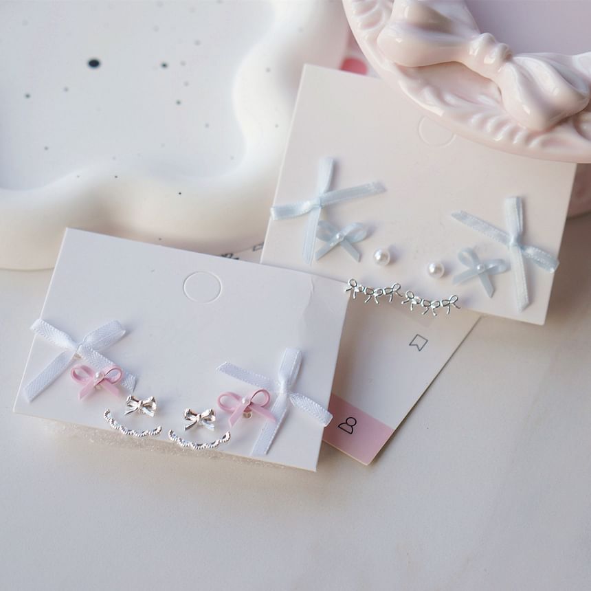 Pairs: of 3 Set Earring Bow