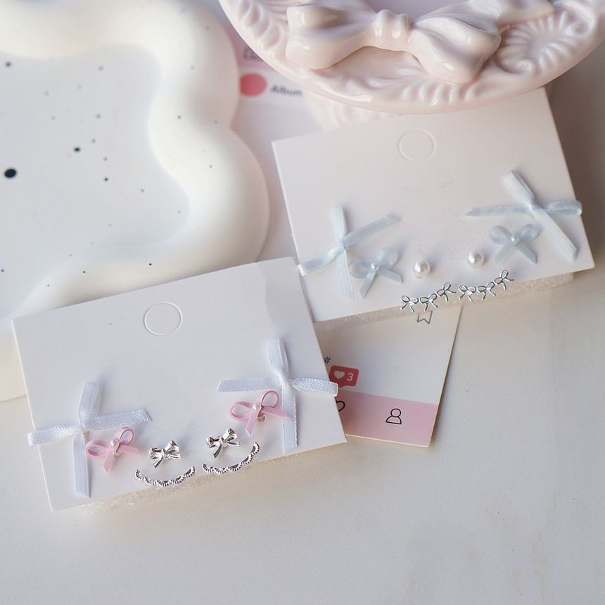 Pairs: of 3 Set Earring Bow