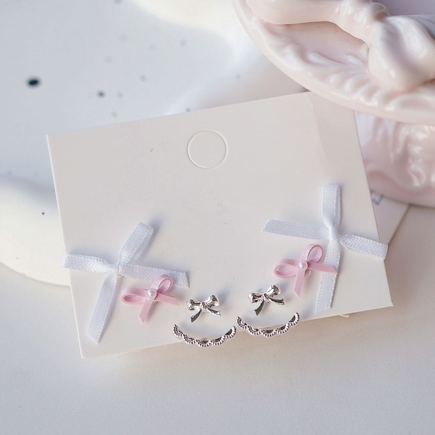 Pairs: of 3 Set Earring Bow