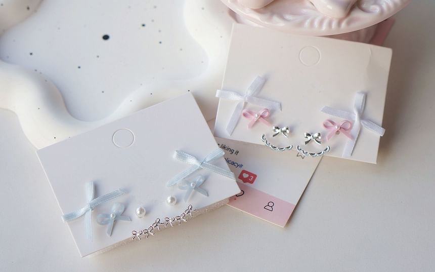 Pairs: of 3 Set Earring Bow