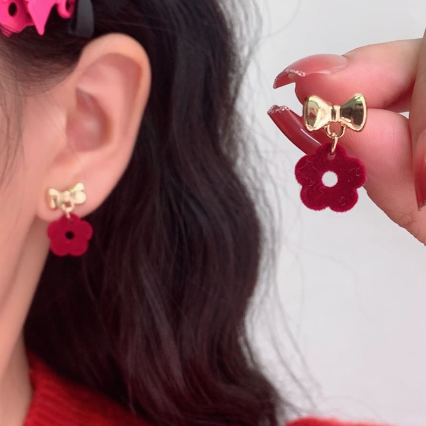 Earring Bow / Clip-On Drop Floral