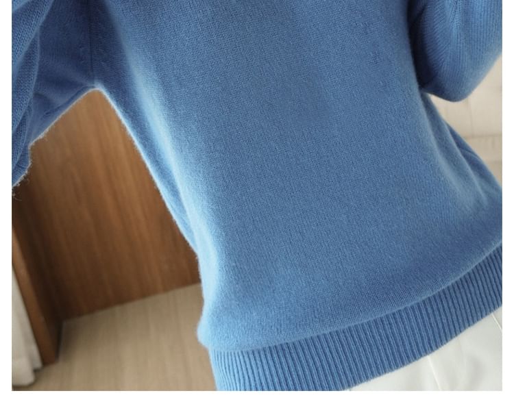 Long-Sleeve Turtleneck Plain Sweater