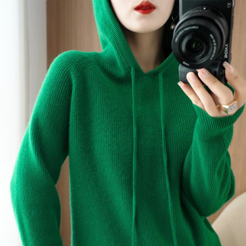 Woolen Plain Knit Hoodie