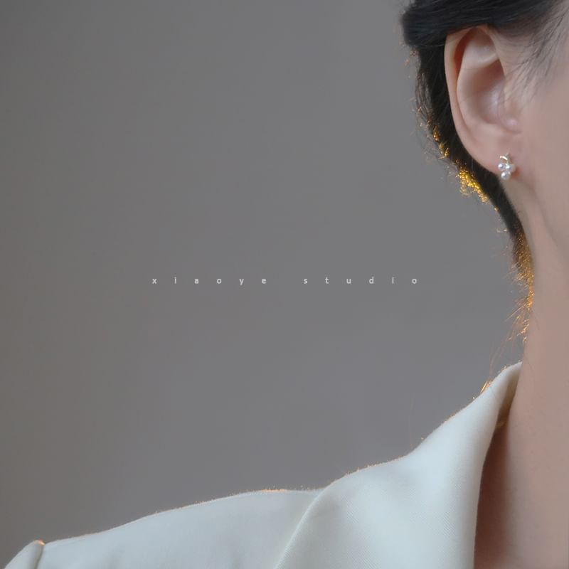 Sterling Faux S925 Earring Pearl Stud Silver