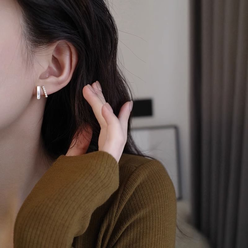 Earring Shell Rhinestone Alloy Stud