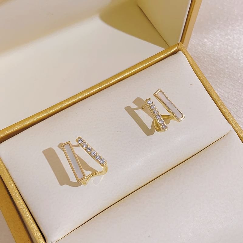 Earring Shell Rhinestone Alloy Stud