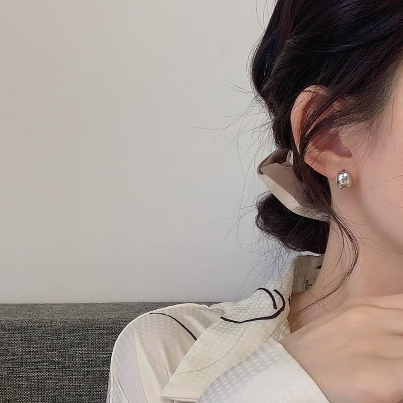 Earring Polished Stud Alloy