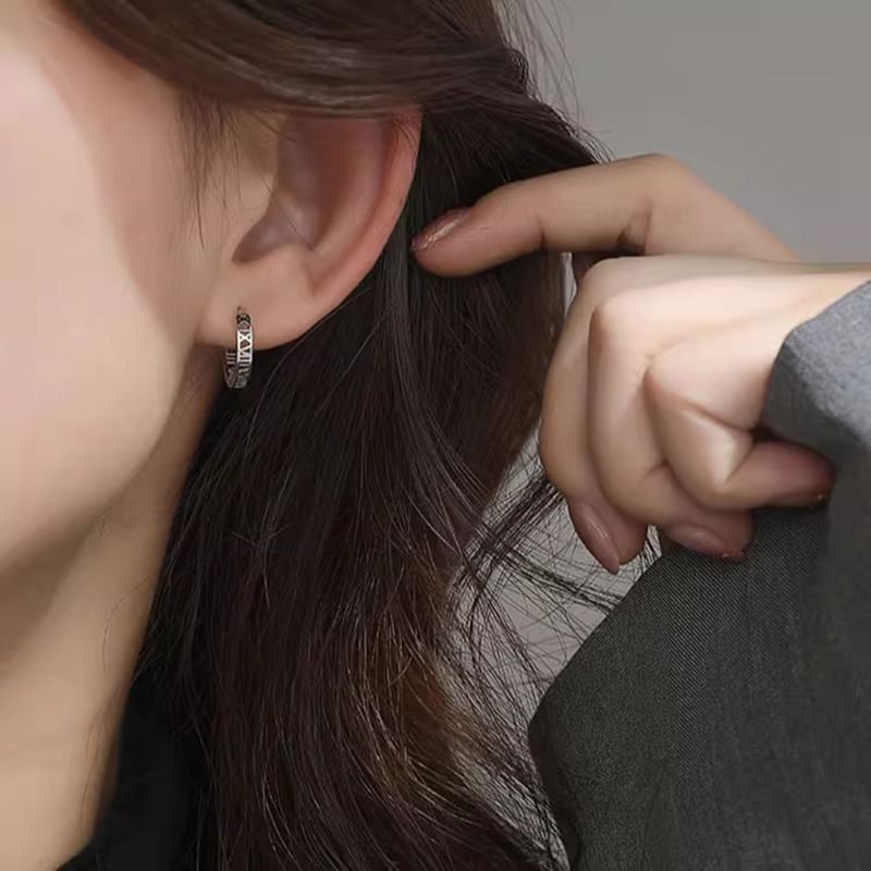 Numeral Hoop Alloy Earring Roman