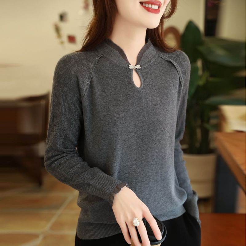 Long Sleeve Stand Collar Contrast Trim Keyhole Knit Top