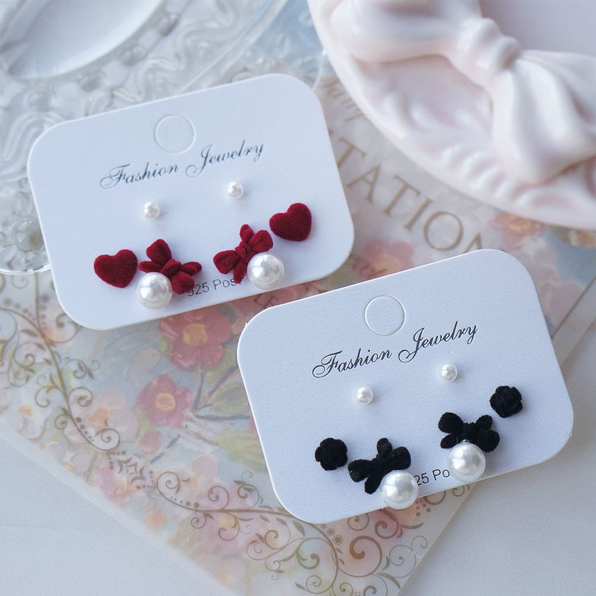 of Set 3 Earring Pearl Pairs: Faux Asymmetrical Bow Stud