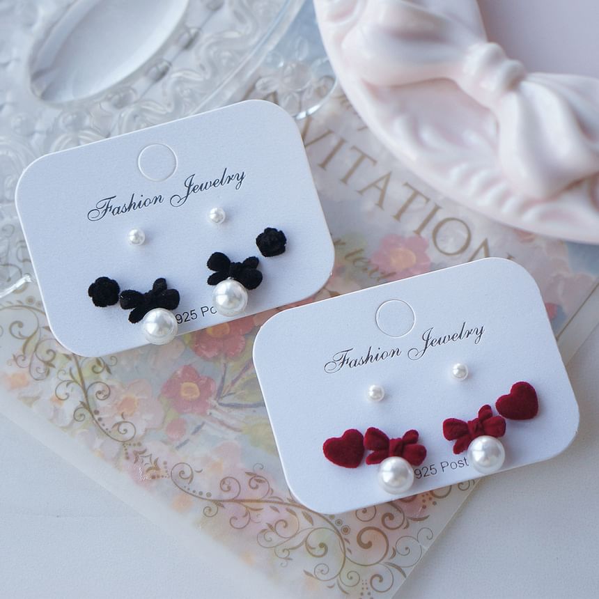 of Set 3 Earring Pearl Pairs: Faux Asymmetrical Bow Stud