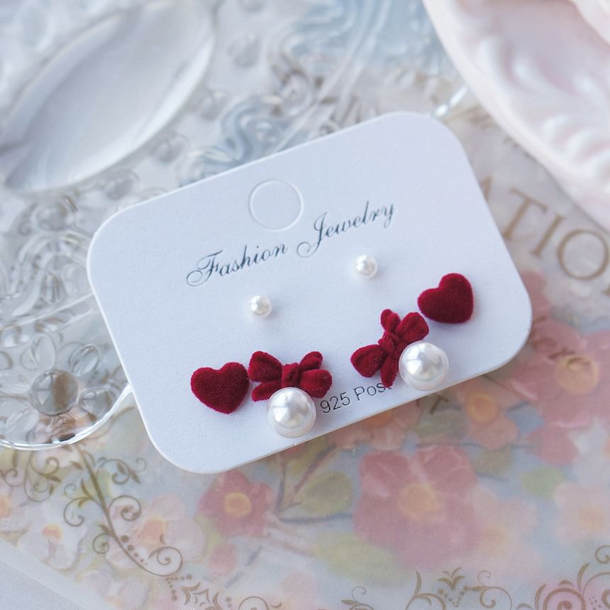 of Set 3 Earring Pearl Pairs: Faux Asymmetrical Bow Stud