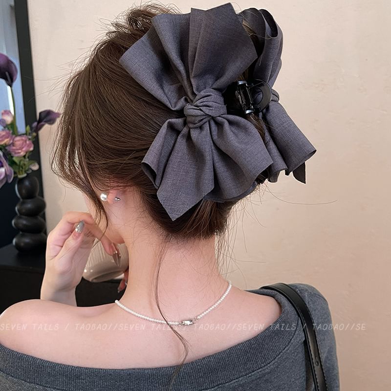 Bow Acrylic Hair Claw