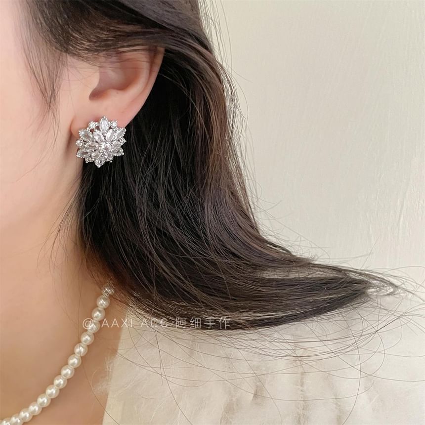 Rhinestone Earring Stud Flower
