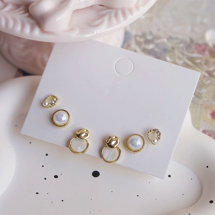 Earring Stud Faux Set Pearl