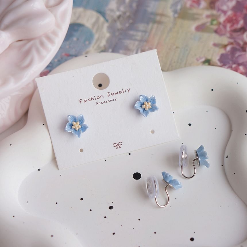 / Clip Earring Flower On Stud