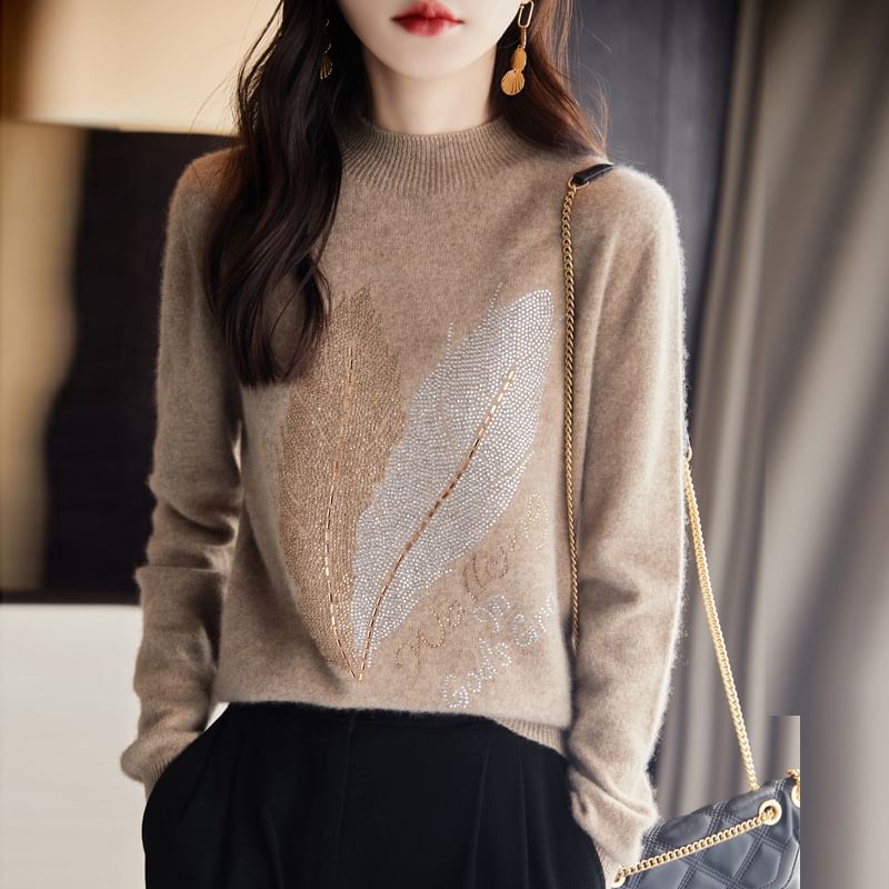 Long-Sleeve Crewneck Leaf Jacquard Knit Top