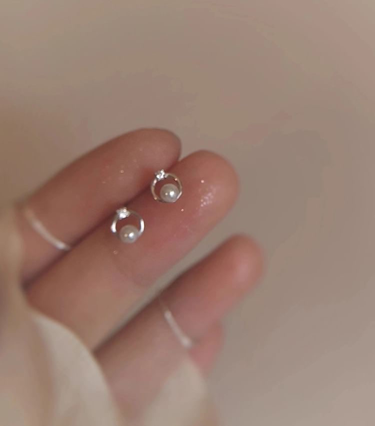 Rhinestone Faux Stud Alloy Earring Pearl