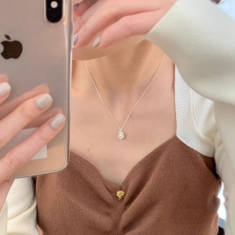 Alloy Pearl Pendant Necklace Faux