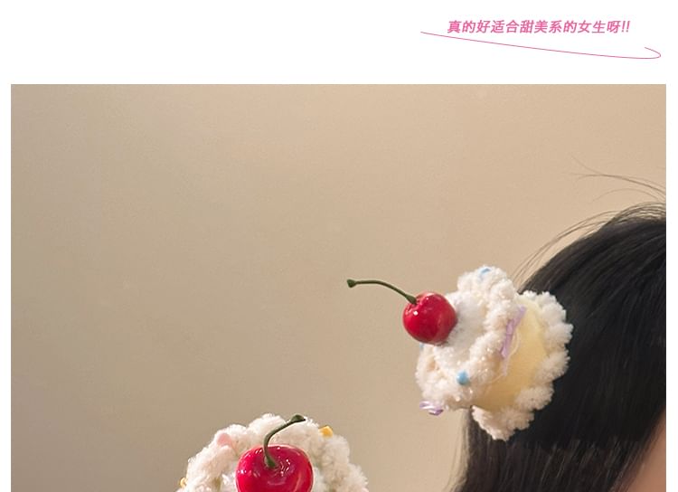 Clip Hair Cherry Cake