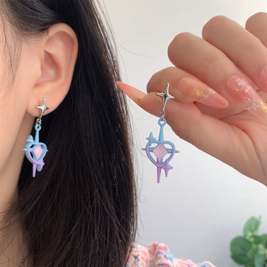 / Star Clip-On Earring Drop