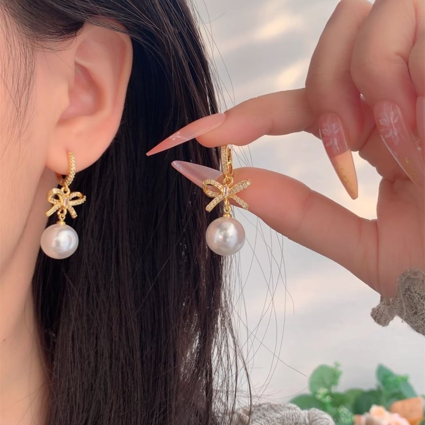 Huggie Rhinestone Pearl Faux Earring Drop Bow