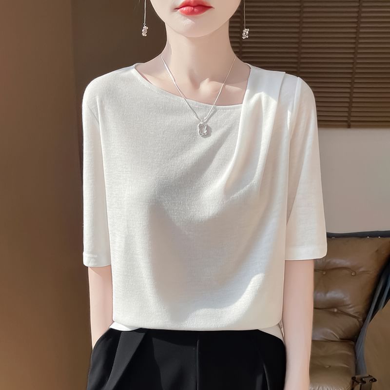 Short-Sleeve Asymmetrical Neck Plain Tee