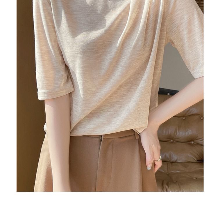 Short-Sleeve Asymmetrical Neck Plain Tee