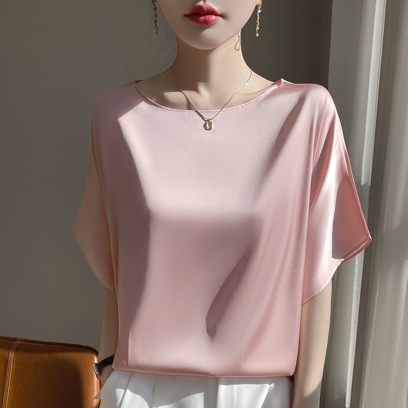 Elbow-Sleeve Round Neck Plain Blouse