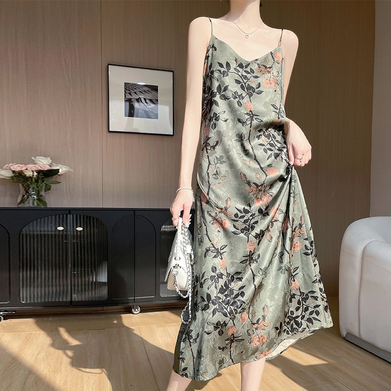 Spaghetti Strap V-Neck Floral Midi Sundress