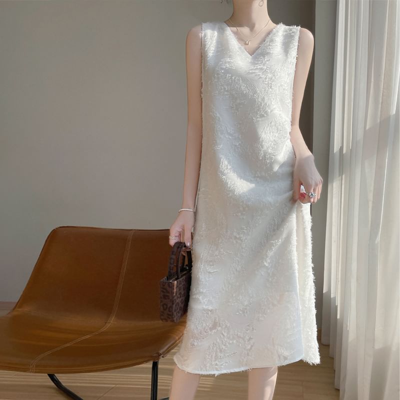 Sleeveless V-Neck Patterned Fringed Trim Midi Smock Dress