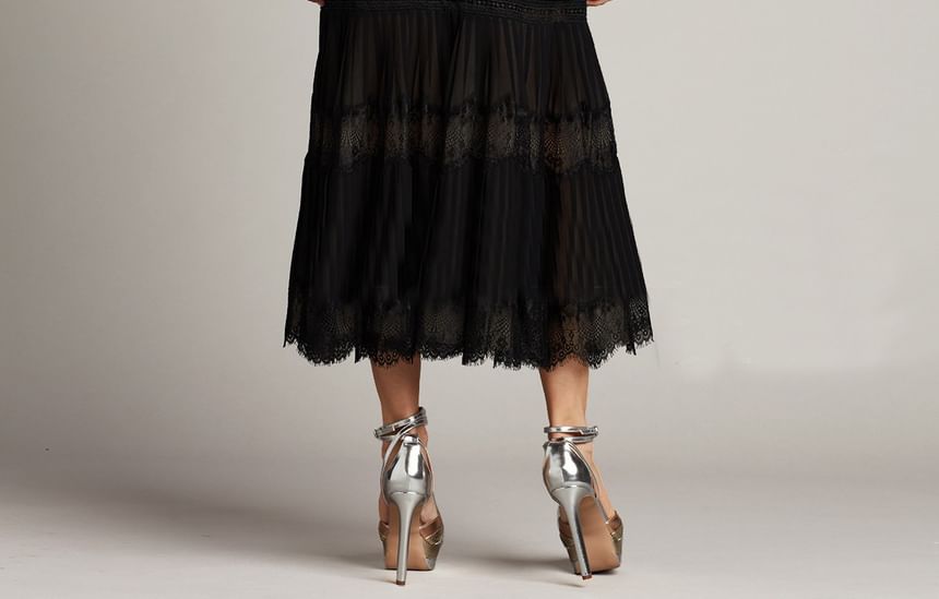 Lantern-Sleeve V-Neck Striped Lace Trim Midi A-Line Dress