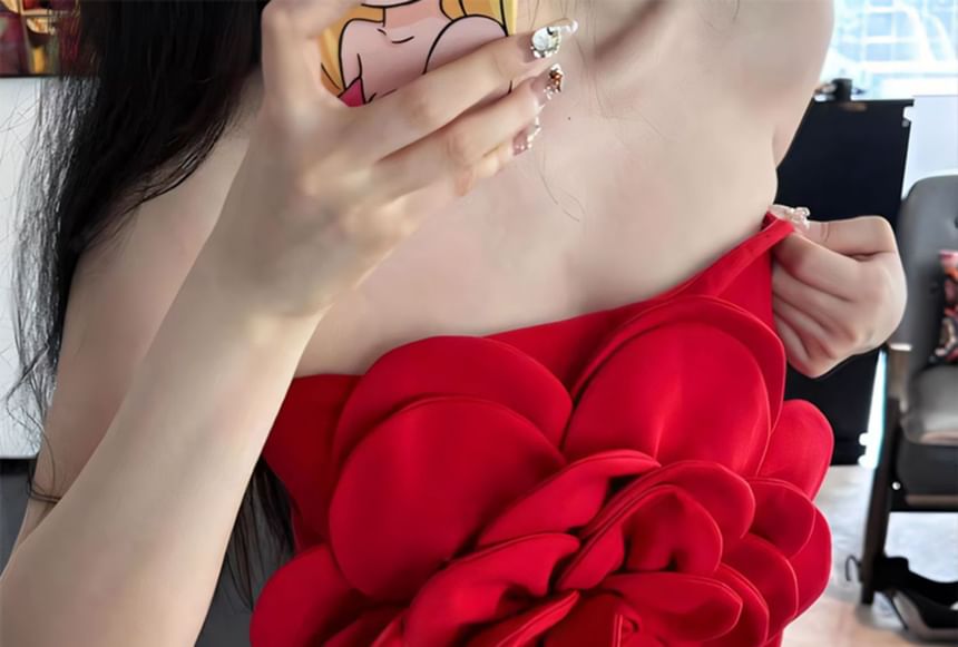 Strapless Plain Flower Detail Mini Sheath Dress