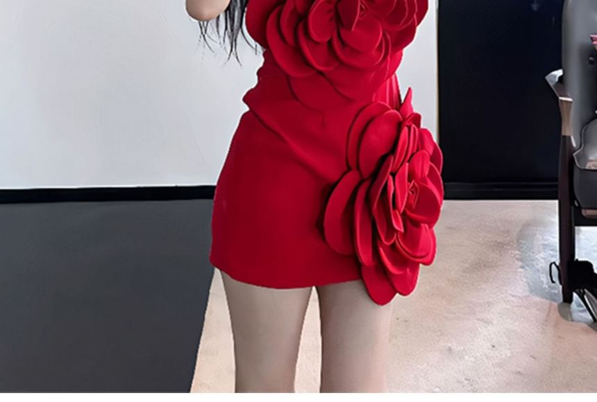 Strapless Plain Flower Detail Mini Sheath Dress