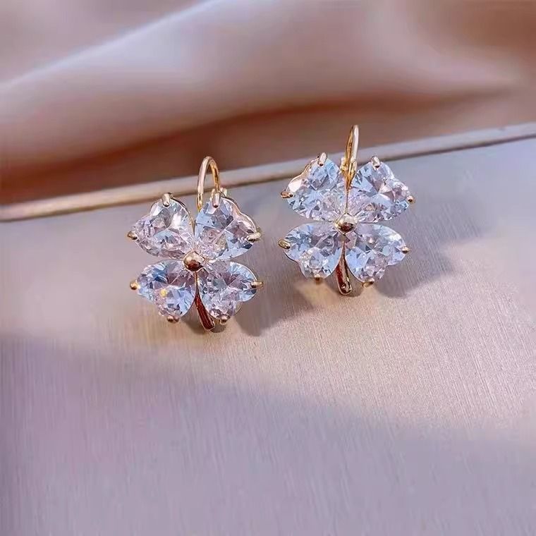 Drop Earring Zirconia Cubic Clover