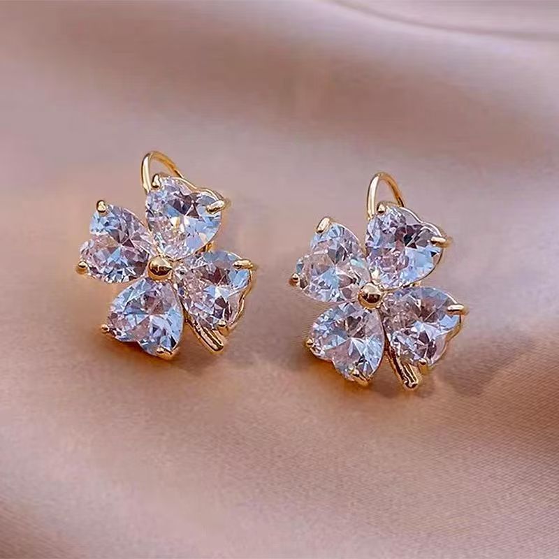 Drop Earring Zirconia Cubic Clover