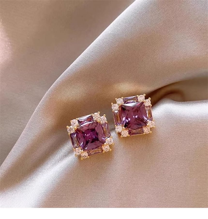 Gemstone Stud Earring Square