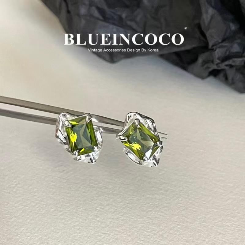 Gemstone Stud Earring
