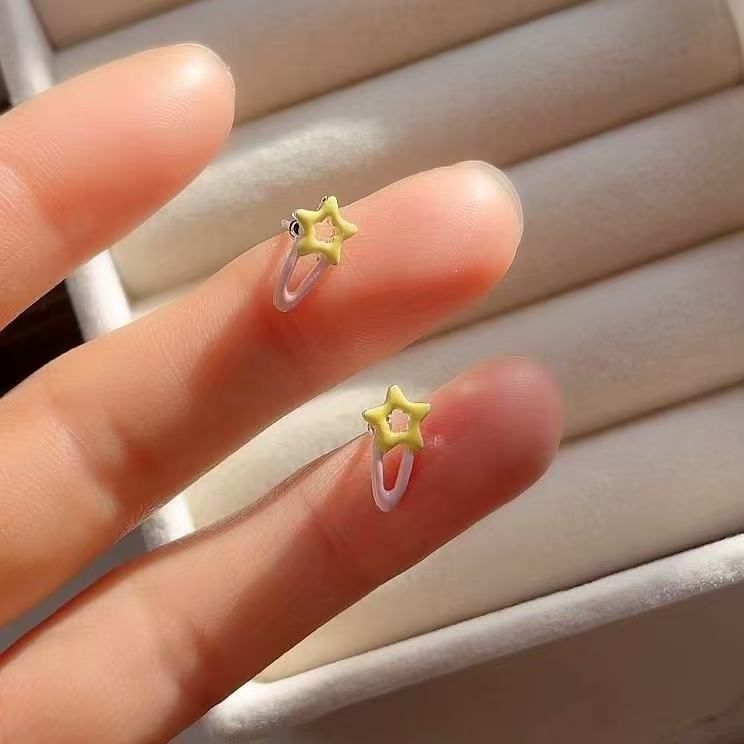 Earring Star-Shaped Stud