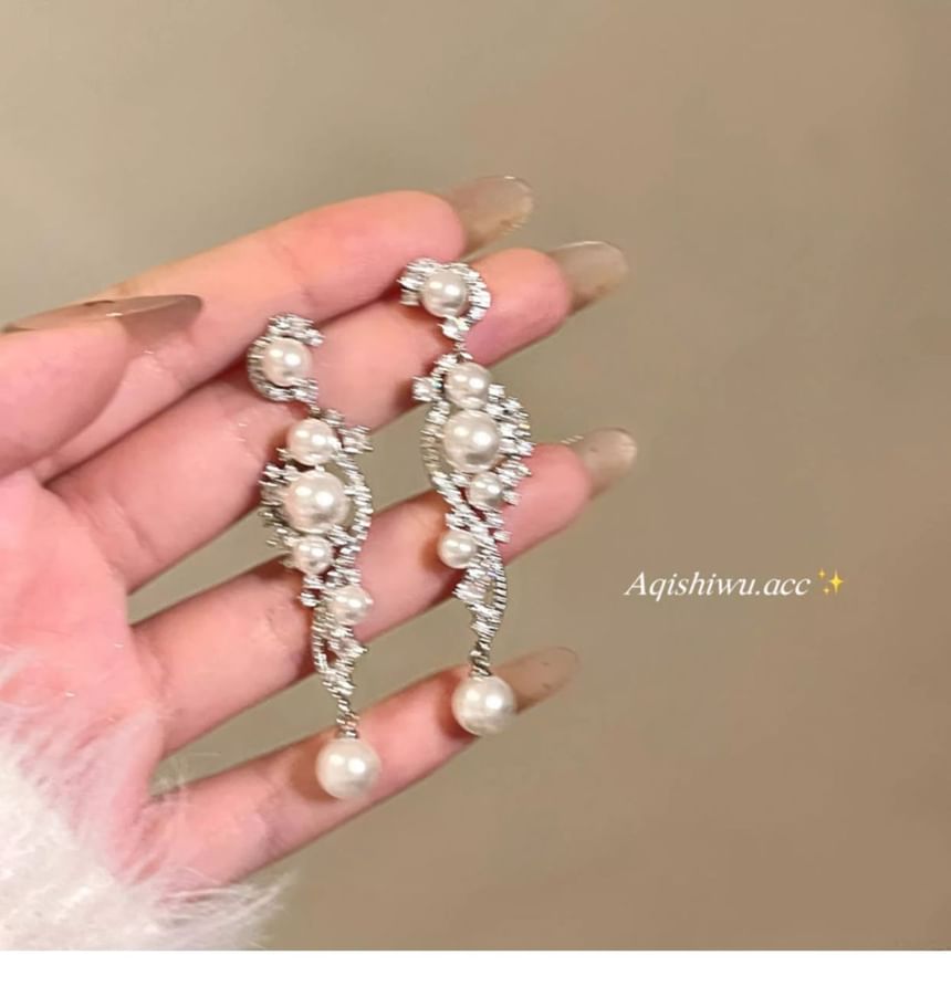 Faux Pearl Alloy Earring Dangle