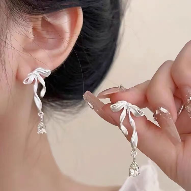 Cuff Alloy Ear Bow
